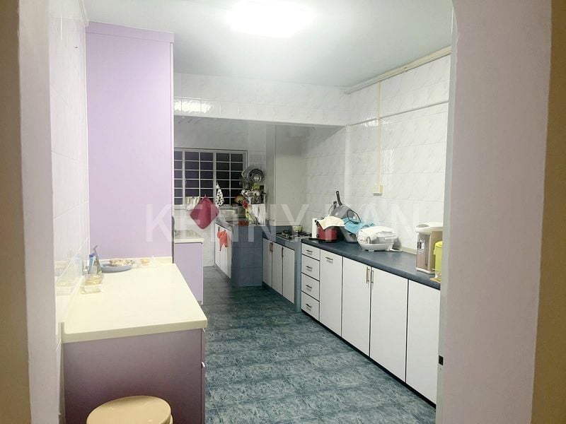 Common Room (HDB) for Rent in  202 Tampines Street 21 - Image 3