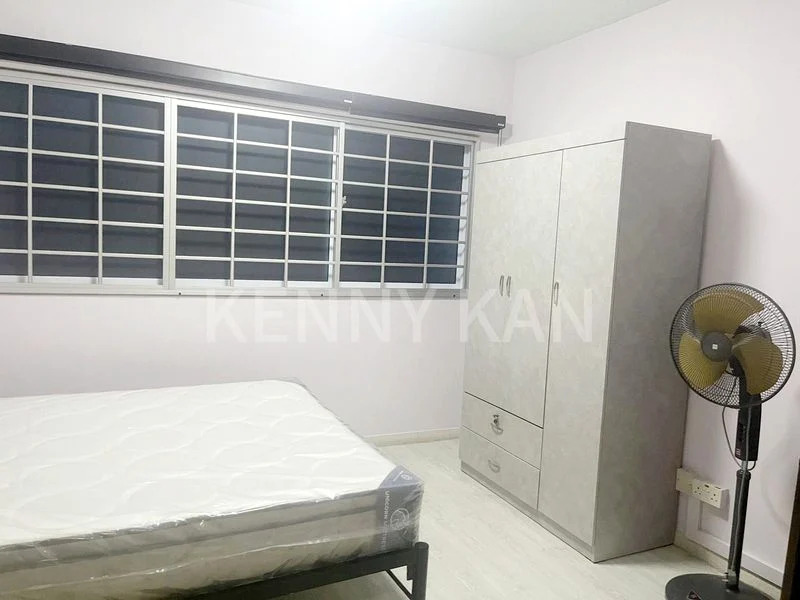Common Room (HDB) for Rent in  202 Tampines Street 21 - Image 1