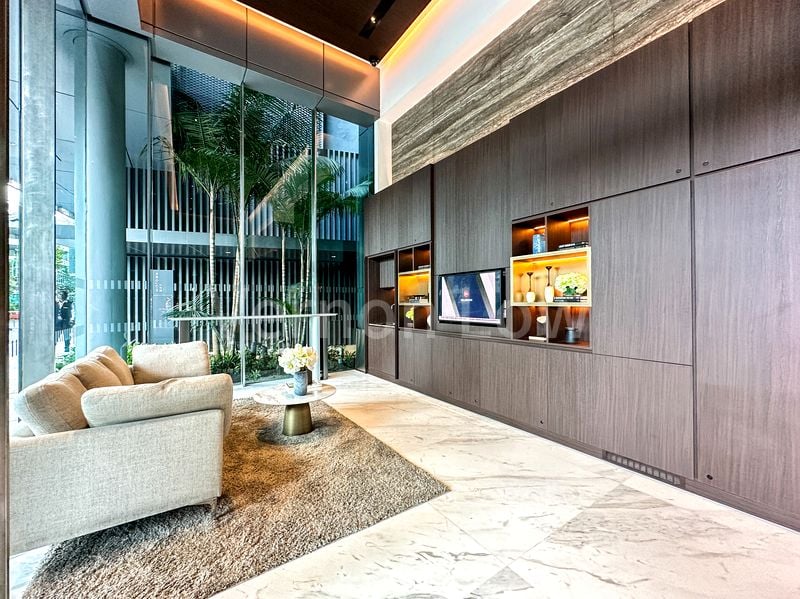 1 Bed Condo for Sale in  Midtown Bay - Image 17