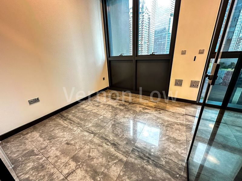 1 Bed Condo for Sale in  Midtown Bay - Image 9