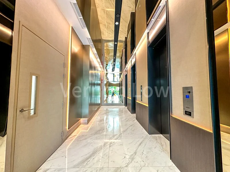 1 Bed Condo for Sale in  Midtown Bay - Image 2