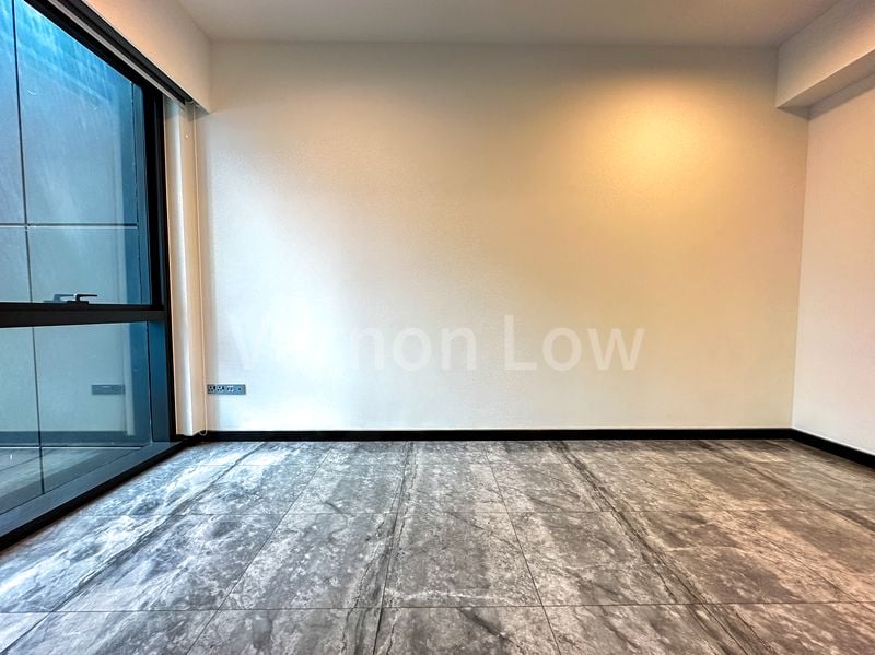 1 Bed Condo for Sale in  Midtown Bay - Image 13