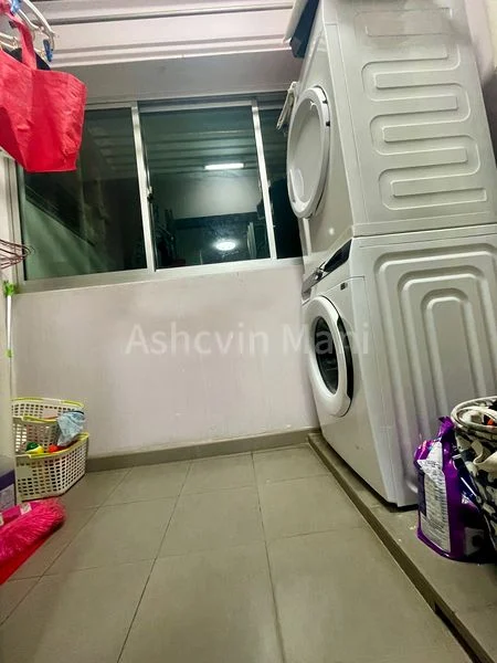 4 Room (4A) HDB for Sale in  211A Punggol Walk - Image 4