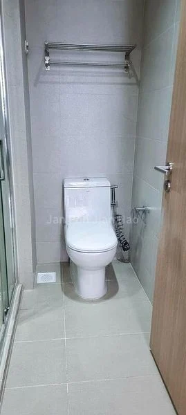 Studio Executive Condo for Rent in  Forestville - Image 1