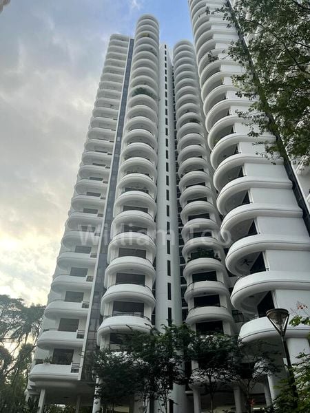 4 Bed Condo for Rent in  Regency Park - Image 10