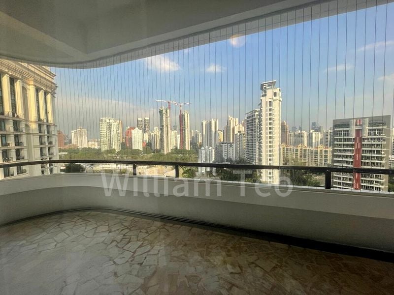 4 Bed Condo for Rent in  Regency Park - Image 1