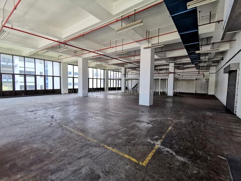 Light Industrial (B1) for Rent: Sindo Industrial Building - Image 9
