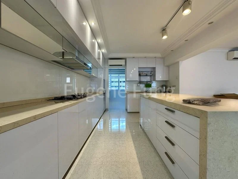 Executive HDB for Rent in  246 Pasir Ris Street 21 - Image 3
