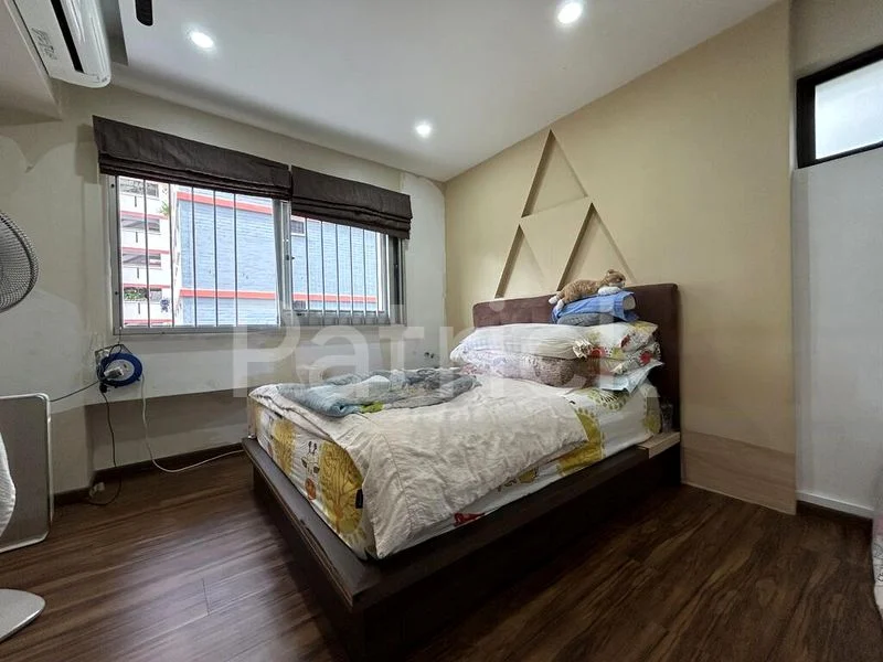 Executive HDB for Sale in  797 Woodlands Drive 72 - Image 4