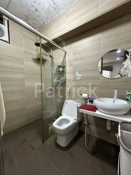 Executive HDB for Sale in  797 Woodlands Drive 72 - Image 10