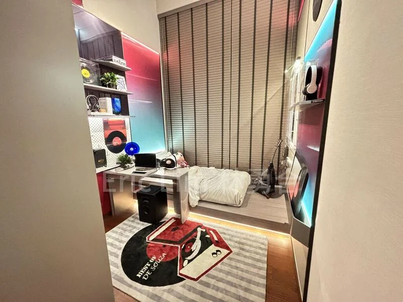 3 Bed Condo for Sale in Jalan Jurong Kechil - Image 6