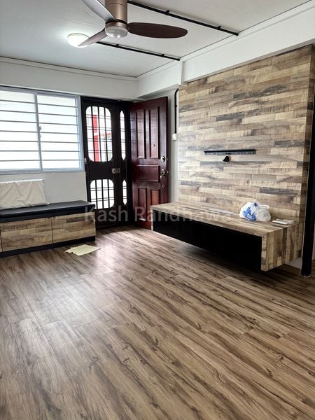 3 Room (3I) HDB for Rent in  128 Bukit Merah View - Image 1