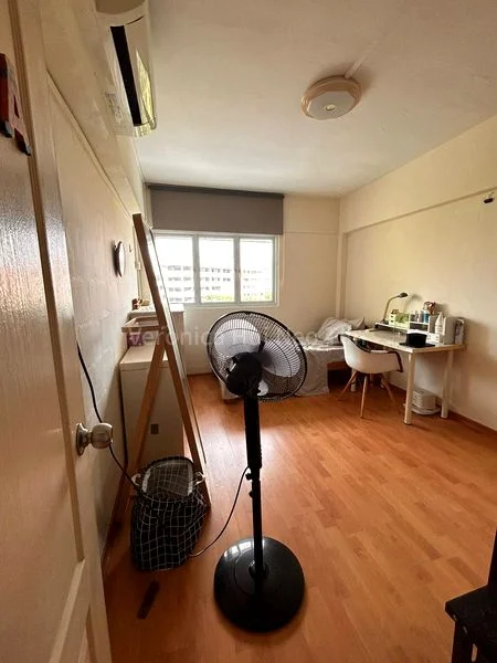 Common Room (HDB) for Rent in  209 Ang Mo Kio Avenue 3 - Image 1
