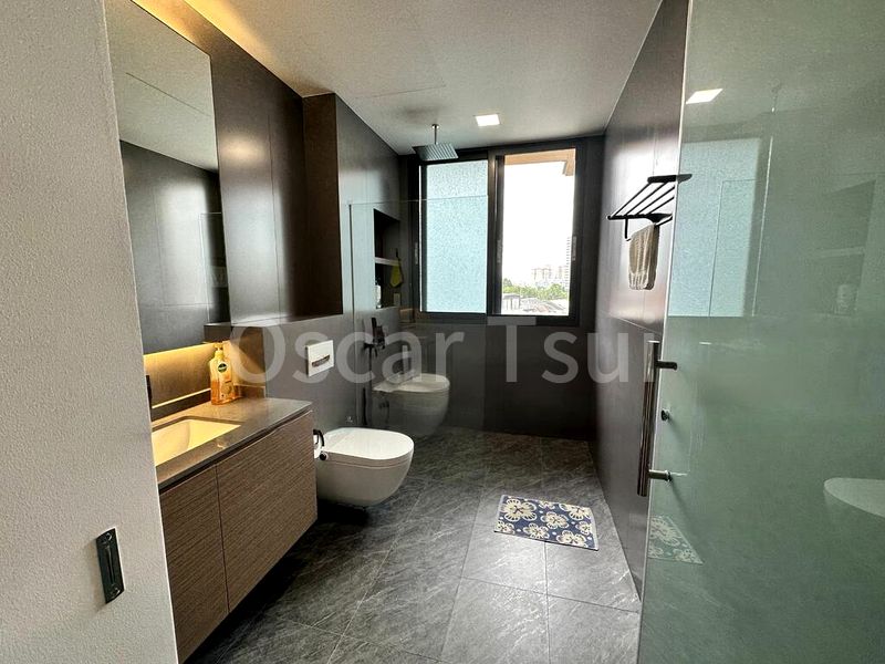 7 Bed Semi-Detached House (Landed) for Sale in  Sembawang Hills Estate - Image 9
