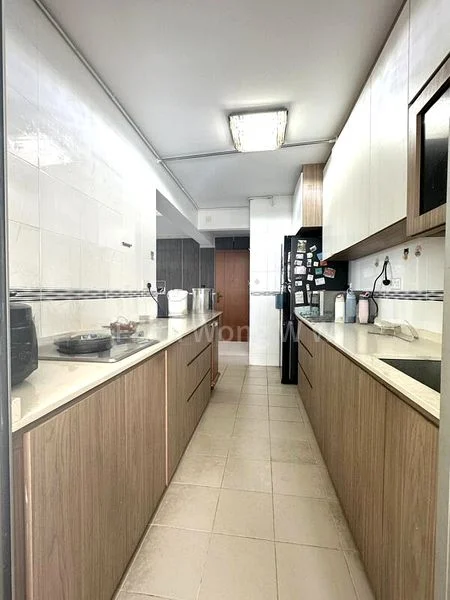4 Room (4A) HDB for Sale in 93B Telok Blangah Street 31 - Image 2