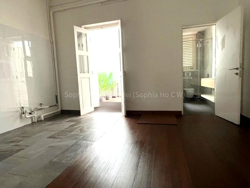 Food & Beverage for Rent: Shophouse, Tg Pagar – Cosy Cafe, Bistro Bar; Interesting Indoor + Outdoor, Tras Street. - Image 4