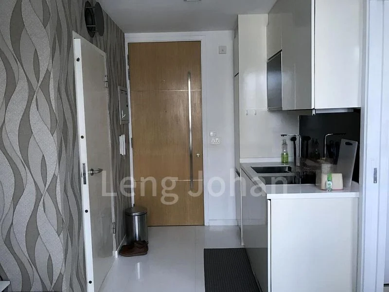 1 Bed Condo for Rent in Loft @ Holland - Image 2
