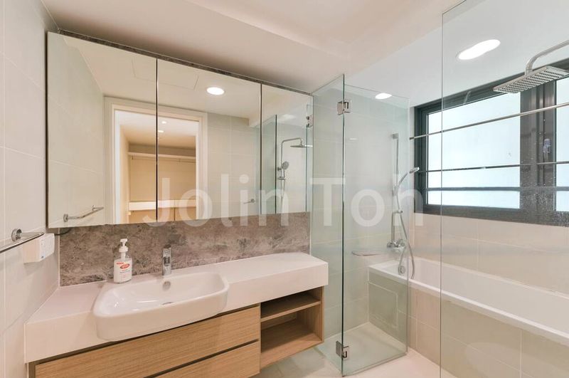 4 Bed Condo for Rent in The Lakefront Residences - Image 13