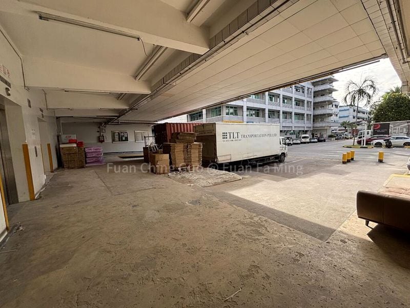 Light Industrial (B1) for Rent: B1 Ground Floor, Fully Fitted with Lighting & Aircon @ Ang Mo Kio - Image 4