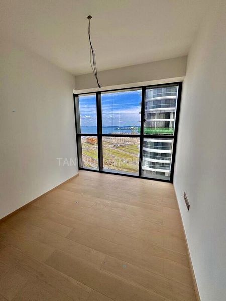 3 Bed Condo for Rent in  Newport Residences / Newport Tower - Image 13
