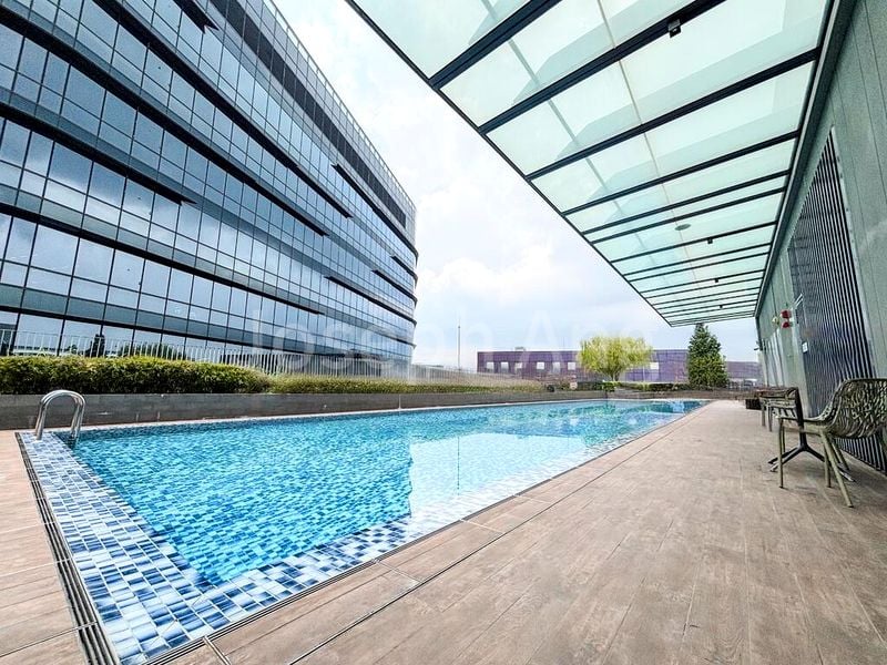 Office for Sale: Woods Square - Image 1