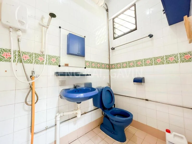 4 Room (4A) HDB for Rent in  559 Pasir Ris Street 51 - Image 9