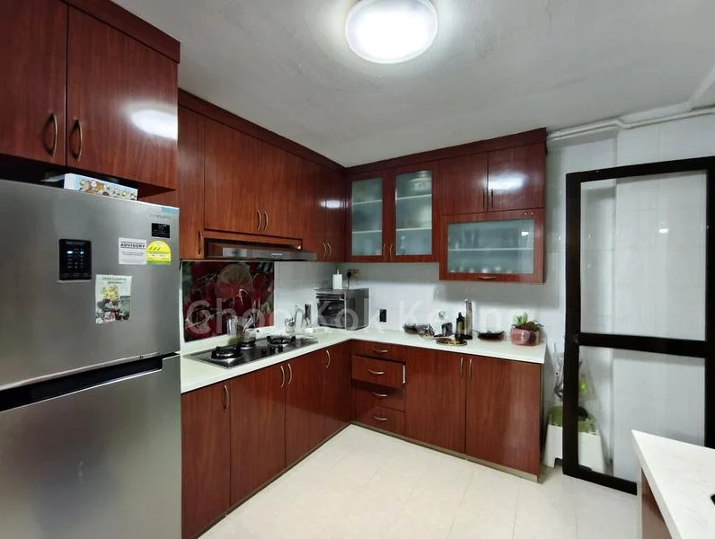 Executive HDB for Rent in  357B Admiralty Drive - Image 3