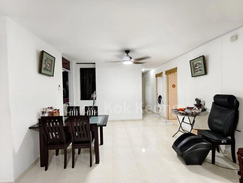 Executive HDB for Rent in  357B Admiralty Drive - Image 2