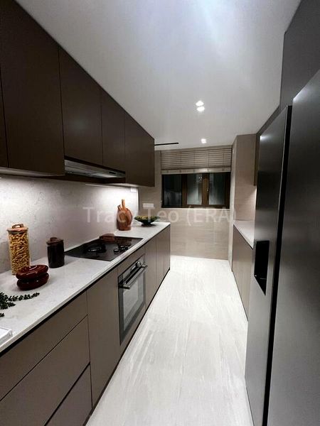 3 Bed Condo for Sale in  Pinetree Hill - Image 2