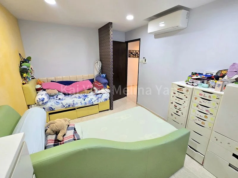 5 Room (5A) HDB for Sale in 135 Jalan Bukit Merah - Image 9