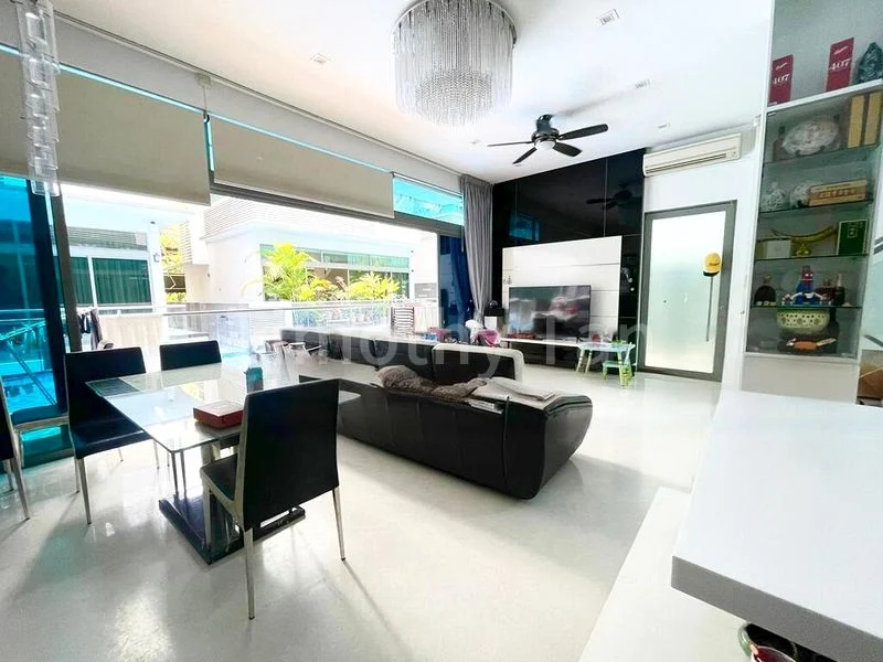 6 Bed Bungalow (Landed) for Sale in  Aston Residence - Image 2