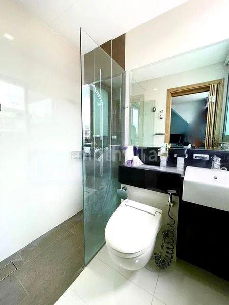 6 Bed Bungalow (Landed) for Sale in  Aston Residence - Image 9