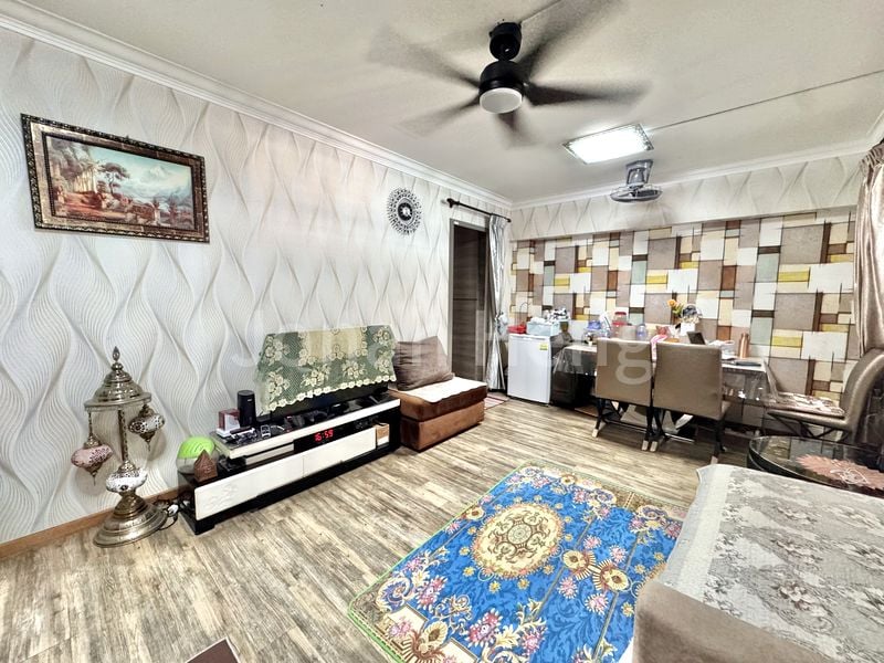 4 Room (4S) HDB for Sale in 276 Yishun Street 22 - Image 2