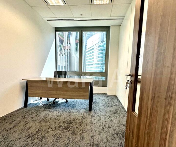 Office for Rent: Nicely Fitted, Grade A Office Space in Raffles Place - Image 2