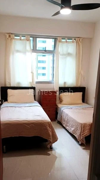 Common Room (HDB) for Rent in  104C Canberra Street - Image 1