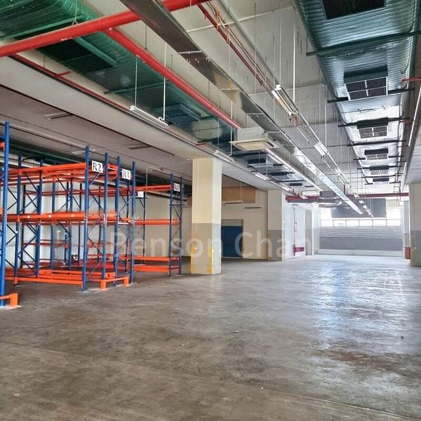 Factory / Workshop (B2) for Rent: Pandan Crescent, High Ceiling - Image 5