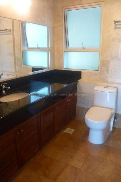 4 Bed Condo for Rent in  Pepys Hill Condominium - Image 2