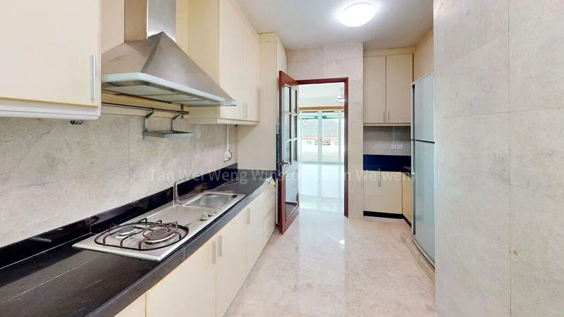 4 Bed Condo for Rent in  Pepys Hill Condominium - Image 8