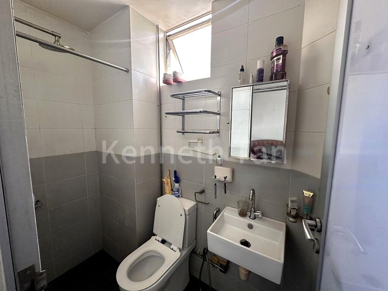 Common Room (Condo) for Rent in Bishan Park Condominium - Image 5