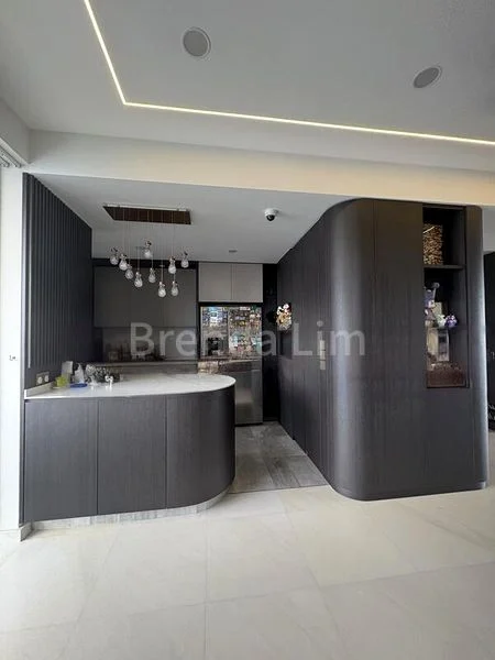 4 Bed Condo for Sale in  Sky @ Eleven - Image 11