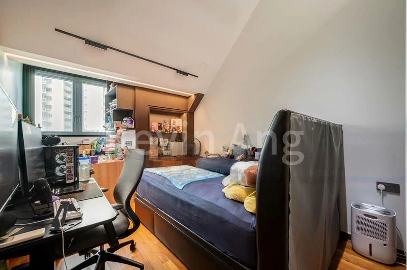 5 Bed Terraced House (Landed) for Sale in  Joo Seng Heights - Image 10