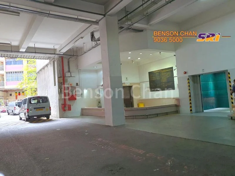 Light Industrial (B1) for Rent: Lipo Building - Image 3
