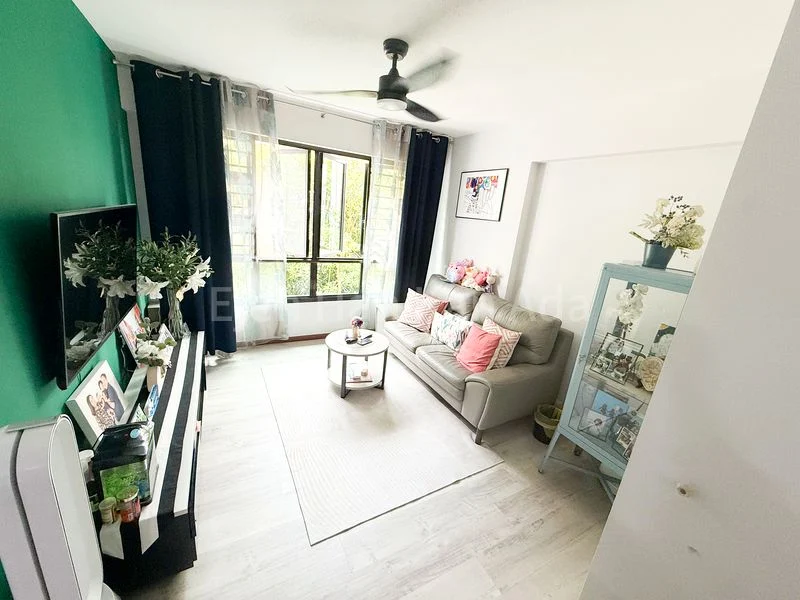 4 Room (4A) HDB for Sale in  418B Fernvale Link - Image 1