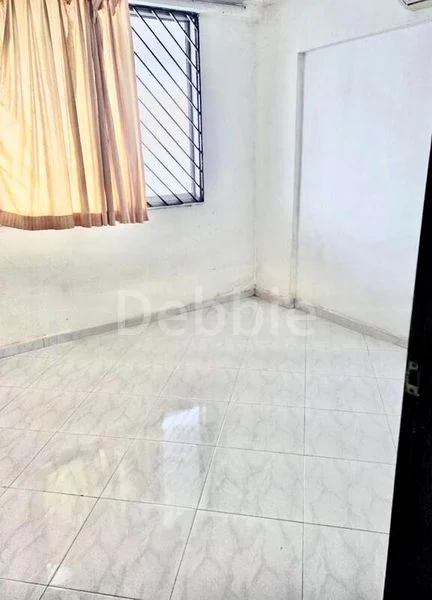 4 Room (4S) HDB for Rent in 713 Yishun Street 71 - Image 5