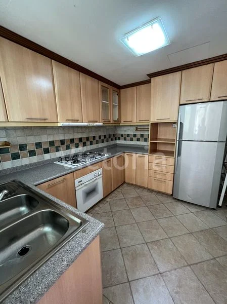 Common Room (Condo) for Rent in Emerald Garden - Image 7