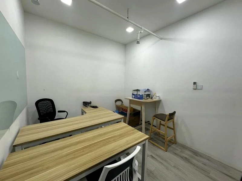 Light Industrial (B1) for Rent: CT Hub - Image 3