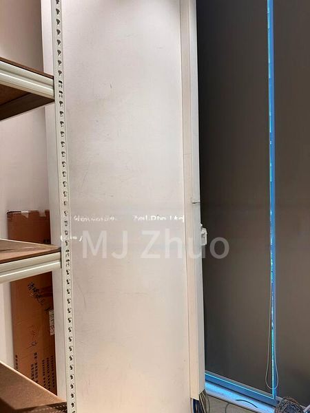 Office for Rent: Oxley Tower - Image 10