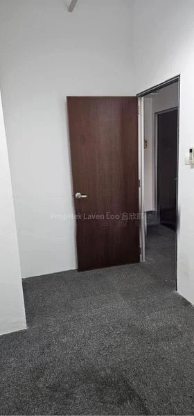 Light Industrial (B1) for Rent: Wcega Tower - Image 4