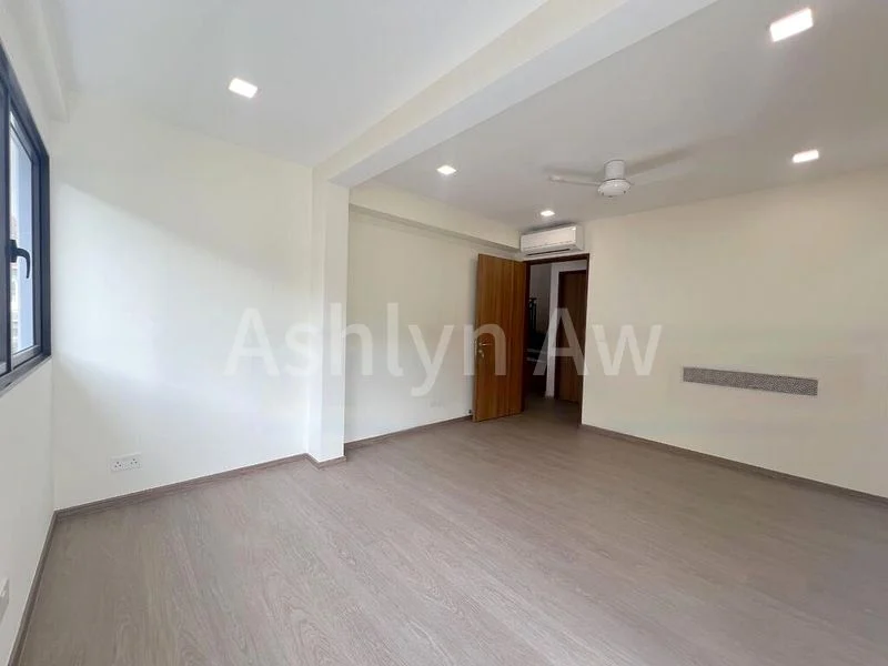 Master Room (Landed) for Rent in  Watten Hill - Image 3