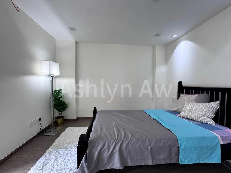 Master Room (Landed) for Rent in  Watten Hill - Image 7